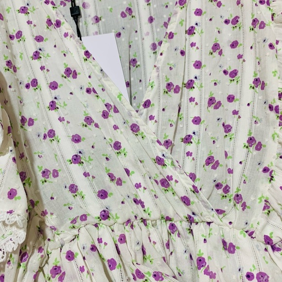 selected Femme blouse NWT - Picture 2 of 5